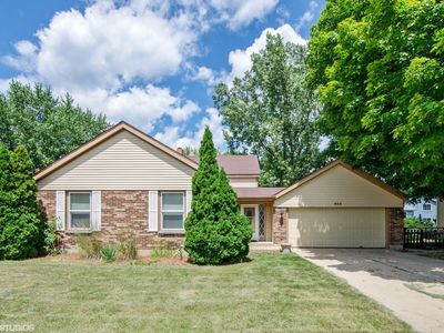 642 S Brentwood Dr, Crystal Lake, IL, 60014