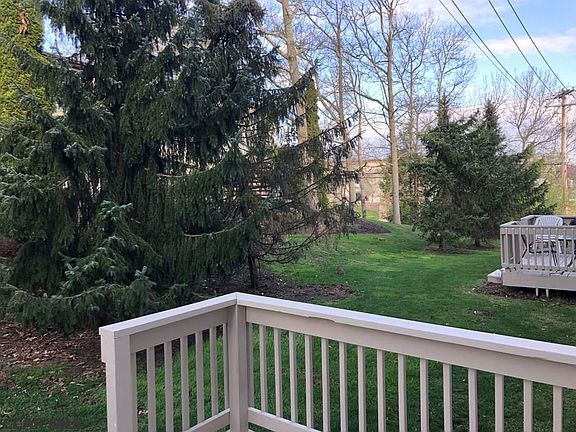 4th image of 130 Kenley Ct