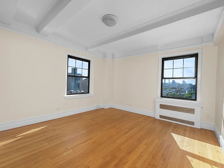 95 Christopher St #10J — Photo 5