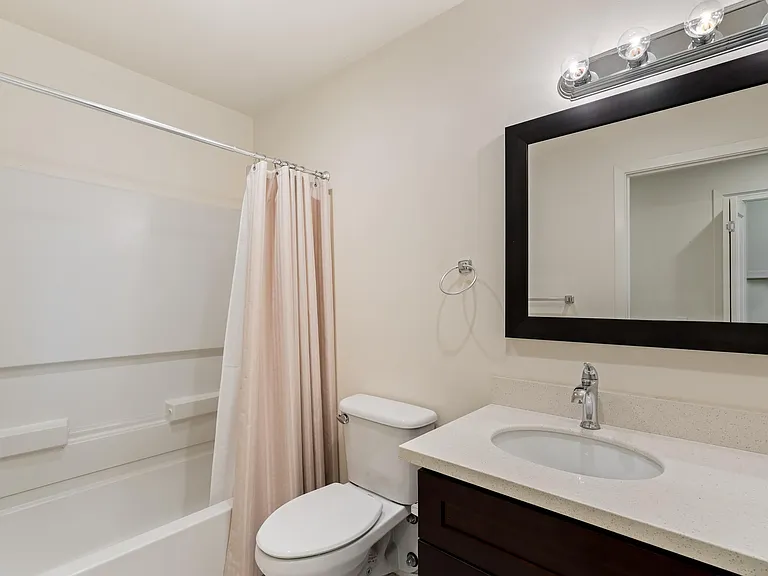 222 Mortimer Ln — Photo 27