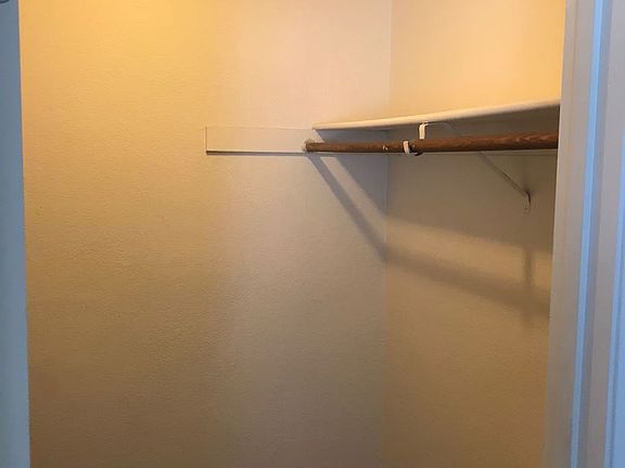 3rd image of 1405 Yuba St APT 10