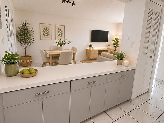 5th image of 820 NW 87th Ave APT 201