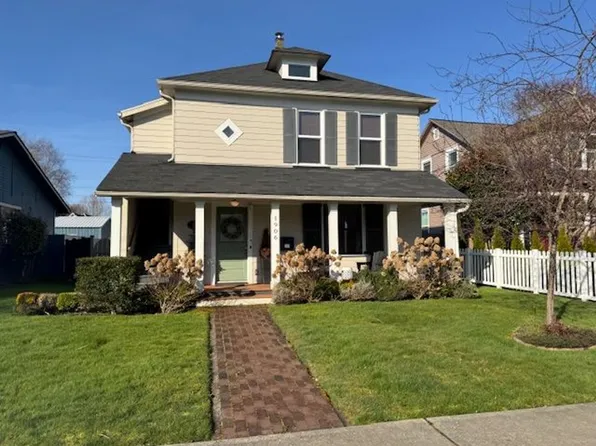 1906 Hoyt Ave, Everett, WA 98201