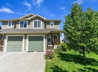 20 Dunlop Wynd, Leduc, AB T9E 0N2