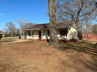 102 Ashley Dr, Searcy, AR 72143