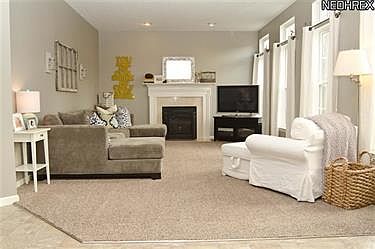 4th image of 35371 Saddle Creek Dr
