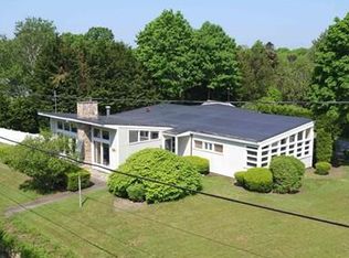 33 Franklin St, Dartmouth, MA 02748