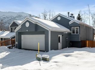 19120 Sarichef Loop, Eagle River, AK 99577