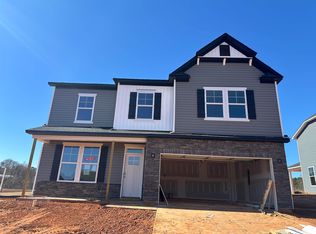 938 Gibbons St, Wellford, SC 29385