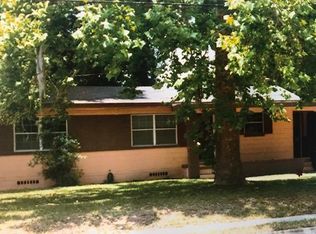 1758 Cesery Blvd, Jacksonville, FL 32211