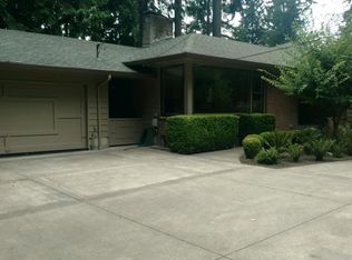 960 Lake Forest Dr, Lake Oswego, OR 97034