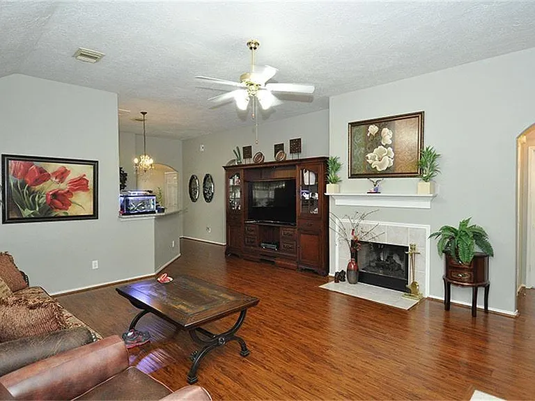 7406 Cheeca Lodge Ln — Photo 9