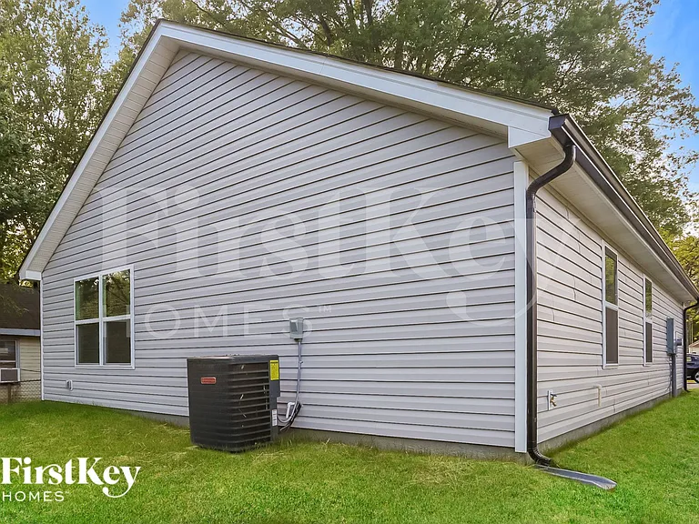 337 Pecan Ct SW — Photo 14