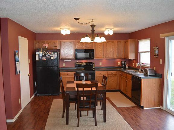 5th image of 2683 Chilton Dr