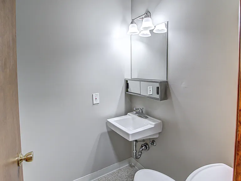 21002 Lunn Rd — Photo 14