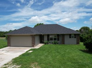 234 Stonefield Rd, Clever, MO 65631