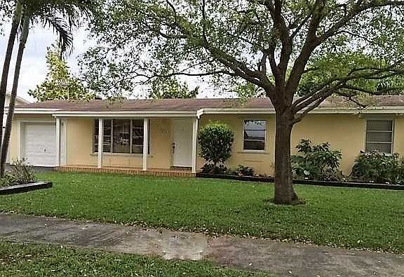 Winston Park Gem!  Updated 3/2 ~  $370,000
