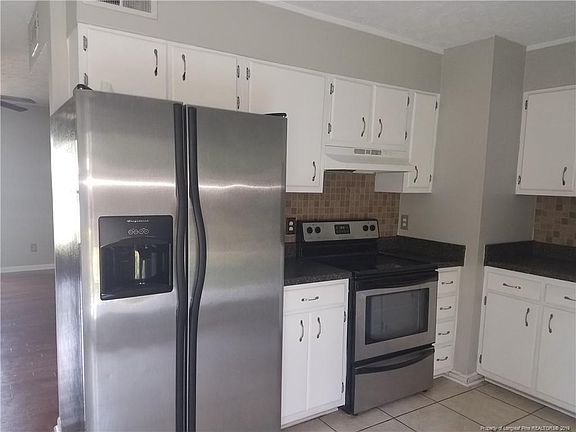 3rd image of 6207 Thornwood Dr