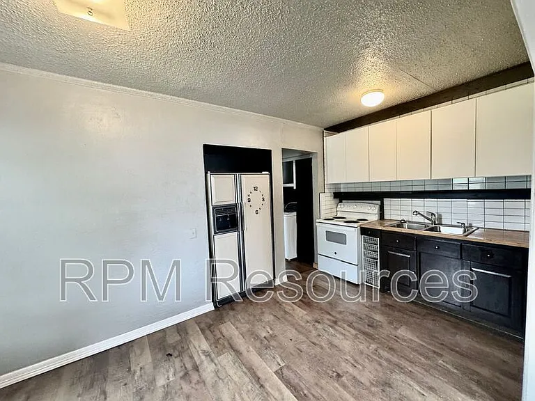 2943 W Pioneer Ave #2943 — Photo 5