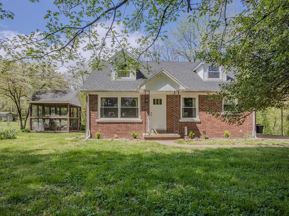 13930 N Saint Joseph Ave, Evansville, IN 47725