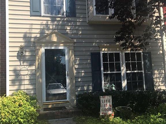 2nd image of 7811 Villa Pl #7811