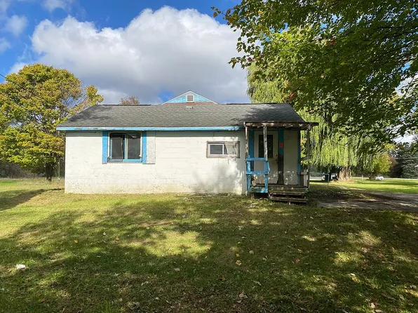 331 N Barlow Rd, Harrisville, MI 48740