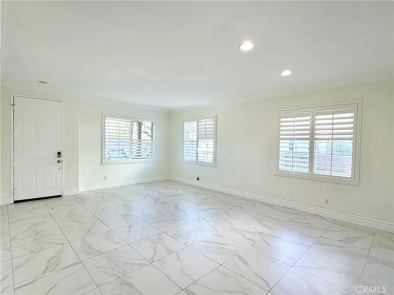 14141 Apple Grove Ct — Photo 6
