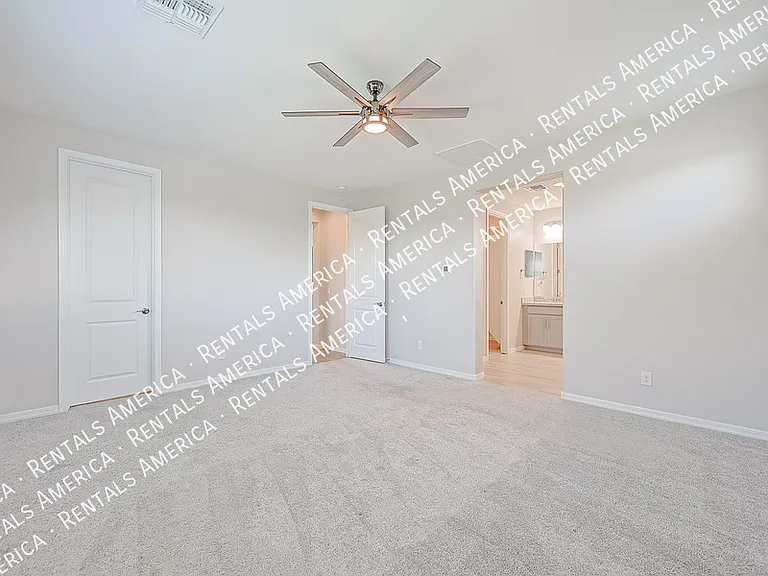 10218 W Piccadilly Rd — Photo 25