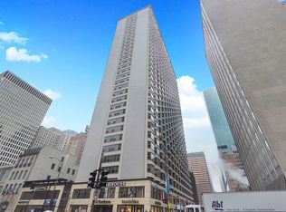 535 N Michigan Ave APT 1705, Chicago, IL 60611