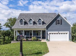 1608 Hickory Lndg, De Soto, MO 63020