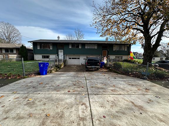 3rd image of 11526 SE Linwood Ave