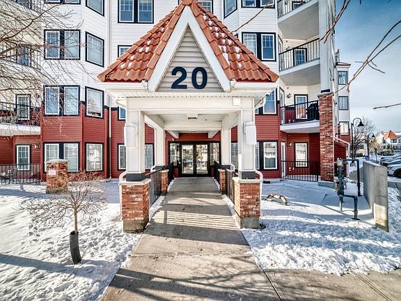 4th image of 20 Royal Oak Plz NW #307