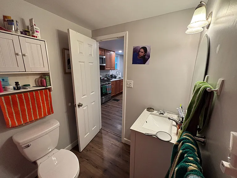 2411 Norwood Ave #1 — Photo 9