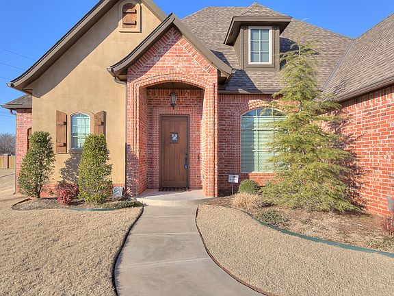 2nd image of 13413 Grapevine Trail
