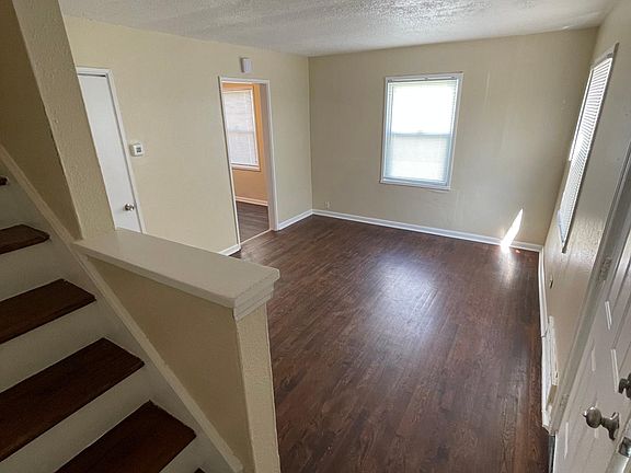 4th image of 9536 Charlotte St #9536