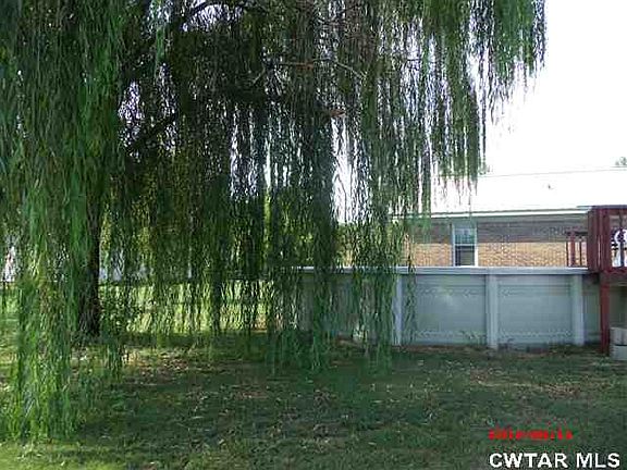 4th image of 138 Stanford Dr