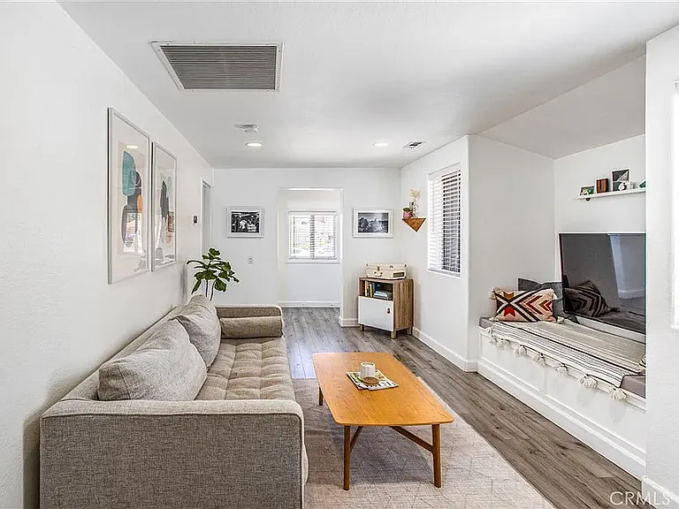 465 N Cypress St #1 — Photo 7