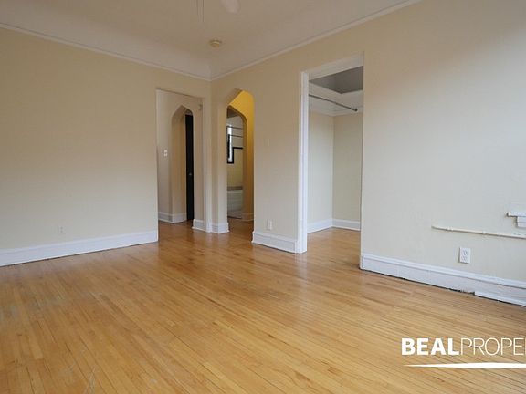 4th image of 4407 N Wolcott Ave #B3