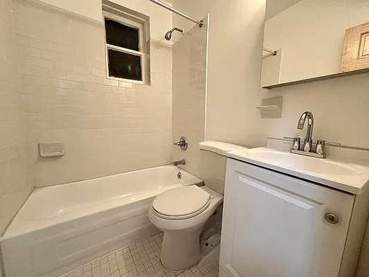 Rented by Building Equity Real Estate LLC | media 7