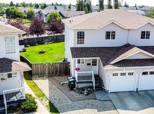 4009 NW 69a Street Close, Camrose, AB T4V4X9