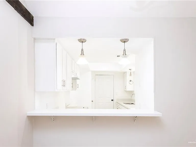 1801 Highland Park Ave — Photo 10