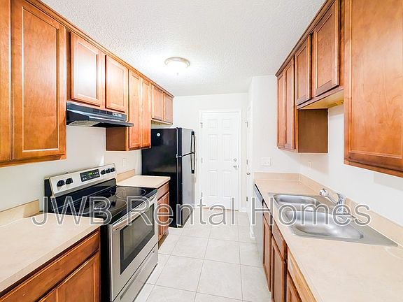 2nd image of 8630 Buttercup St