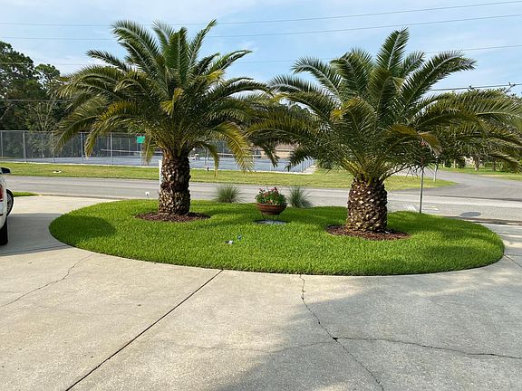 4th image of 3244 Spanish Cove Dr N