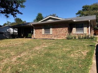 1409 Lakewood Dr, Sherman, TX 75092