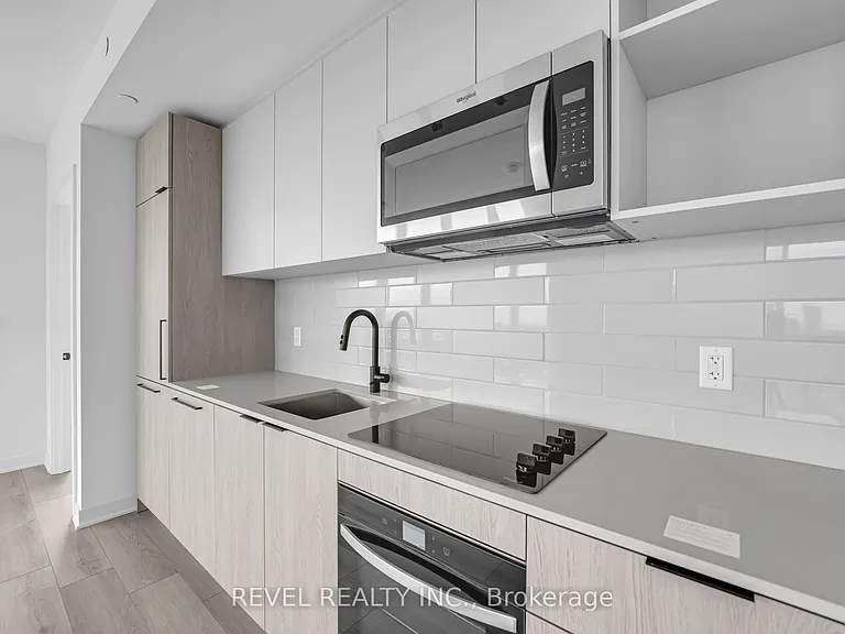1185 Dupont St #1410 — Photo 4