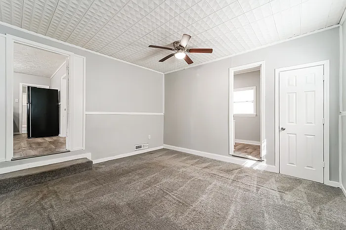 3151 Shirley Dr — Photo 4