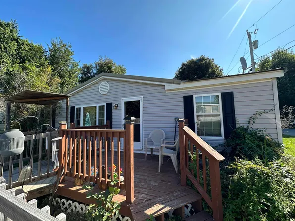 24 Avery Circle, Winchester, NH 03470