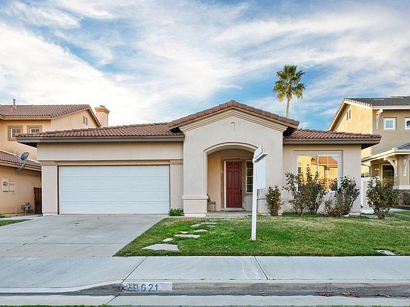 3rd image of 29621 Painted Desert Dr