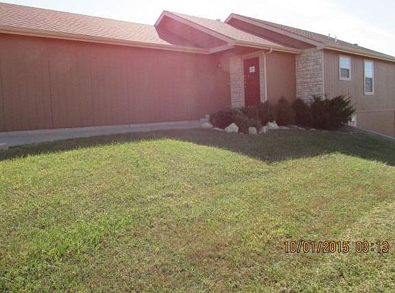 2nd image of 2130 Deer Trl