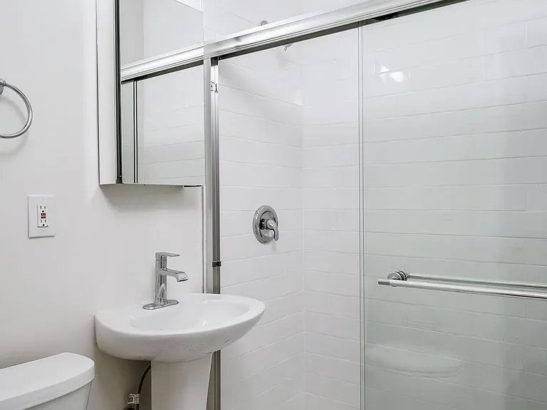 Fionia Apartments — Photo 72